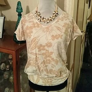 Pretty top with Vee neck and back with side tie